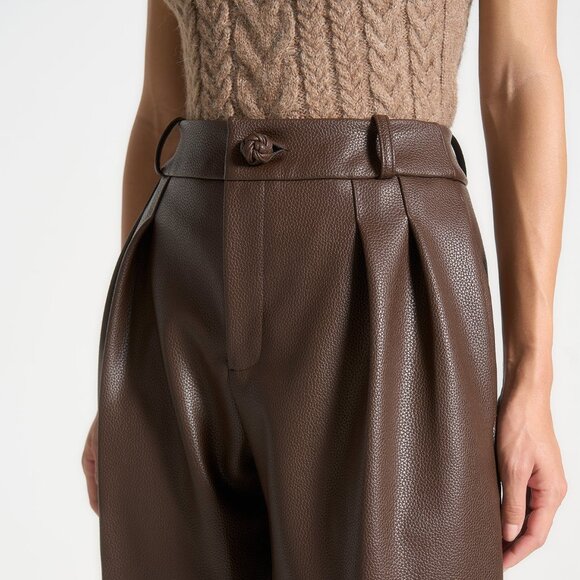 Maniere de Voir Pebbled Leather Pleated Stacked Trousers - Brown. Size 0. NWT - Picture 3 of 9